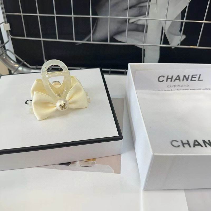 Chanel Hairpin hh (42)